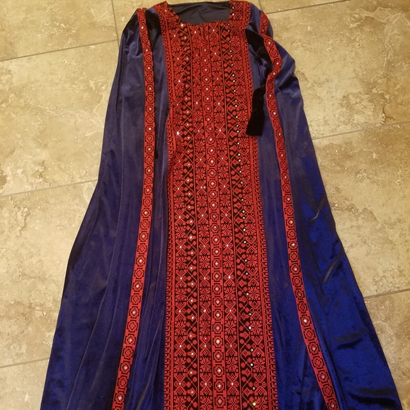 Dresses & Skirts - Cape thoub abaya